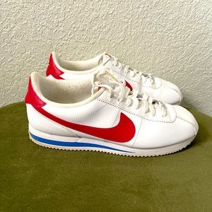 Men’s 10.5 Nike Cortez